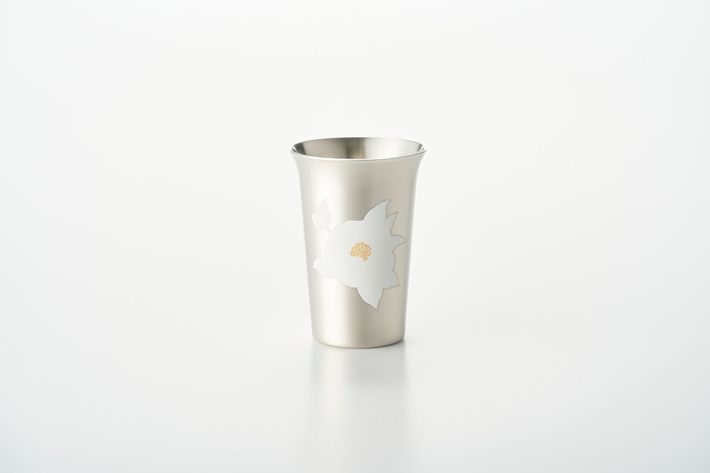 Madoromu Sake Cup Yuki Tsubaki