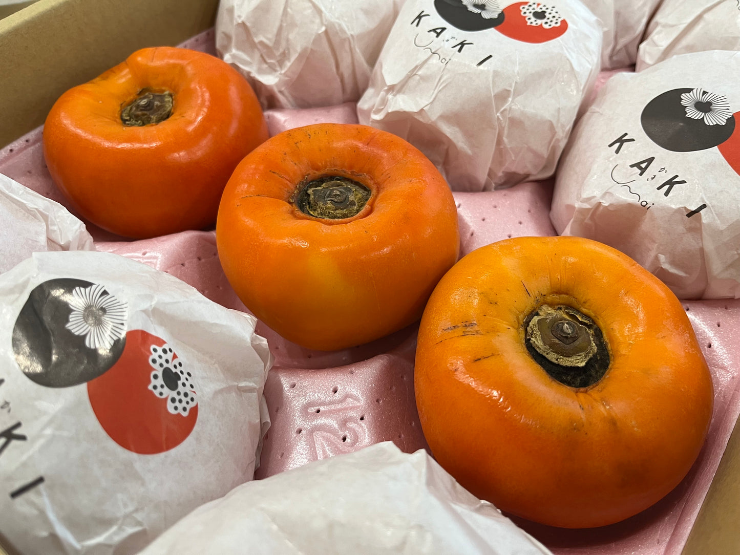 Fuyu Kaki Japanese Persimmons Large 3pc
