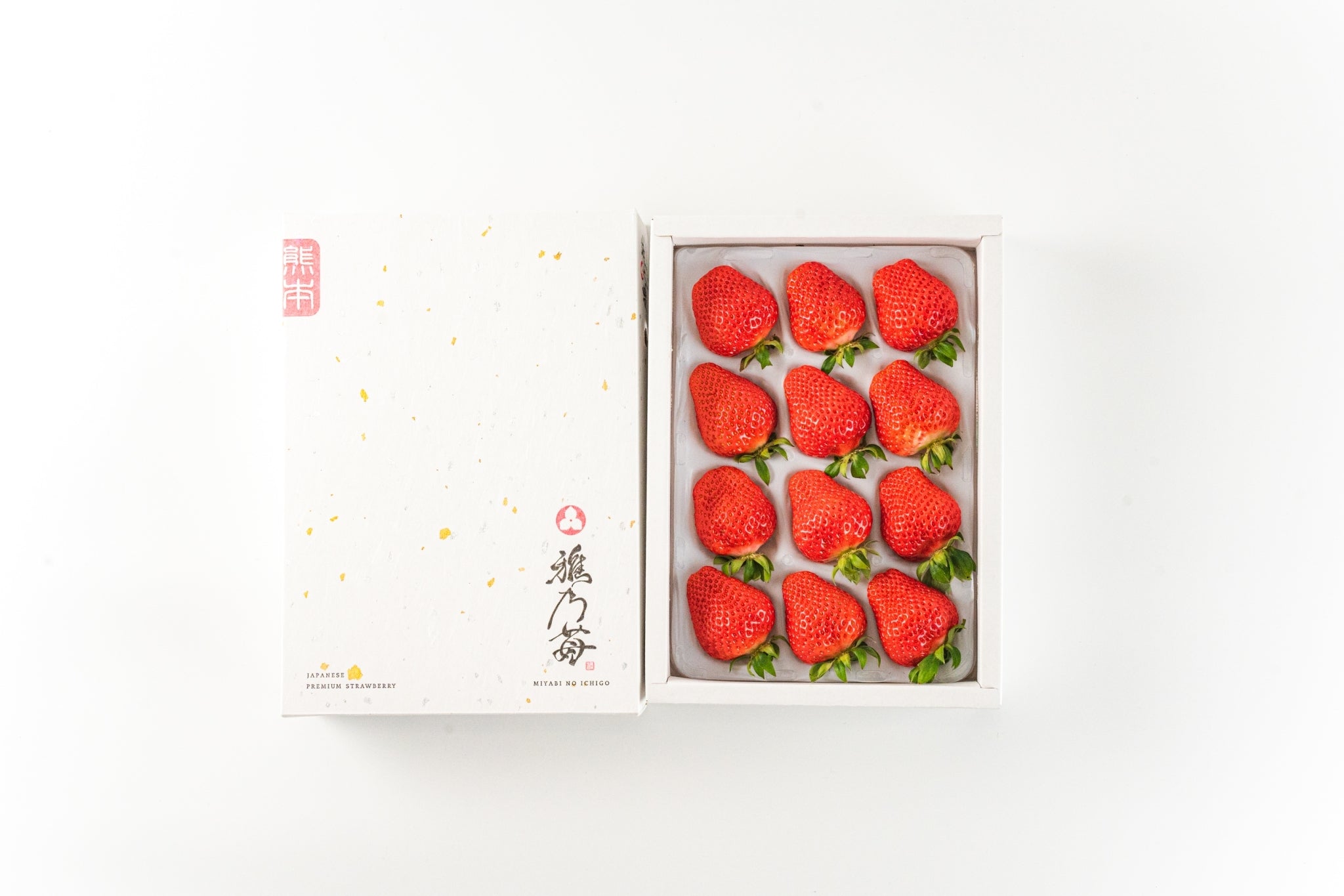 Japanese Strawberry "Miyabi" 400g with GIFT Pack - limited availability