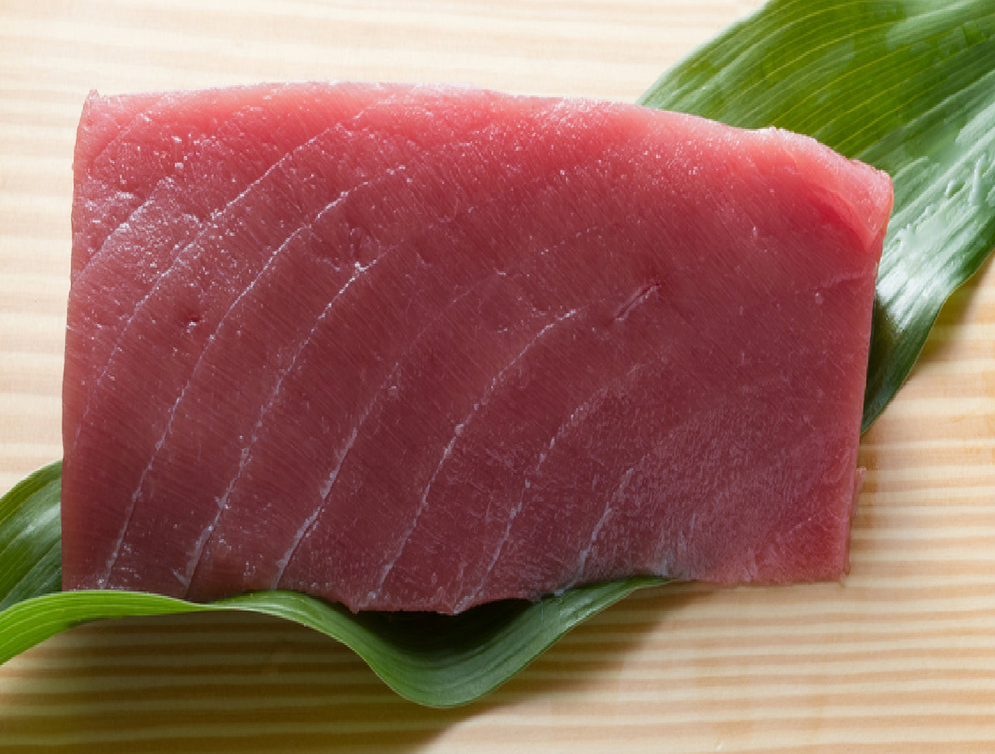 Fresh Bluefin Tuna Akami (Sashimi Quality) 0.5lbs